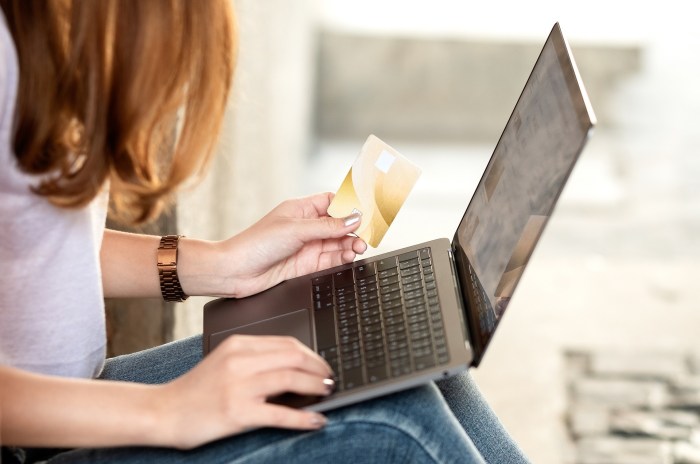 How to Change Your E-commerce Skills to Increase Sales